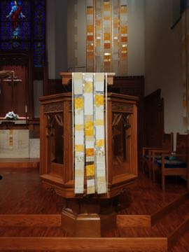Easter Celebrate! 
Pulpit parament
Bethel Lutheran
Madison, WI
2019