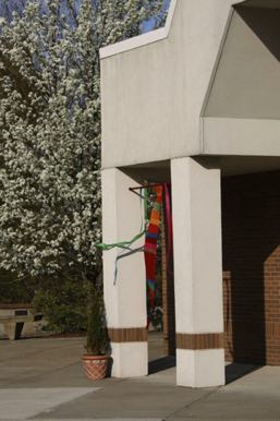 Nylon Pillar banner
Fairfield University
Fairfield, CT
2005