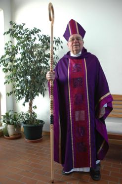 Red-purple Lent 
Chasuble & Mitre
Norbertine Abbey
Albuquerque, NM